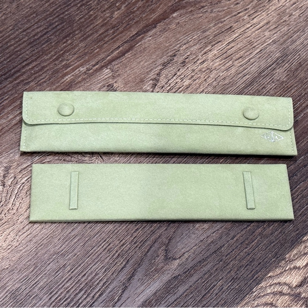 Van Cleef & Arpels Bracelet Travel Pouch